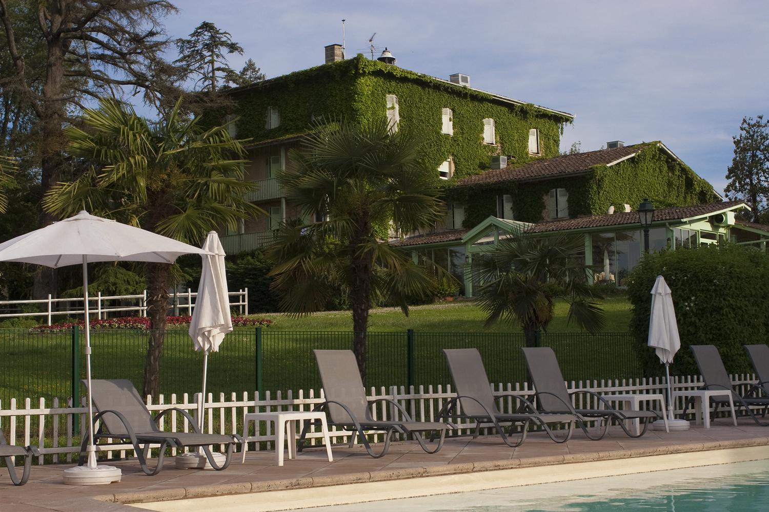 Logis Hotels- Hotel Et Restaurant Domaine De Fompeyre Базас Экстерьер фото